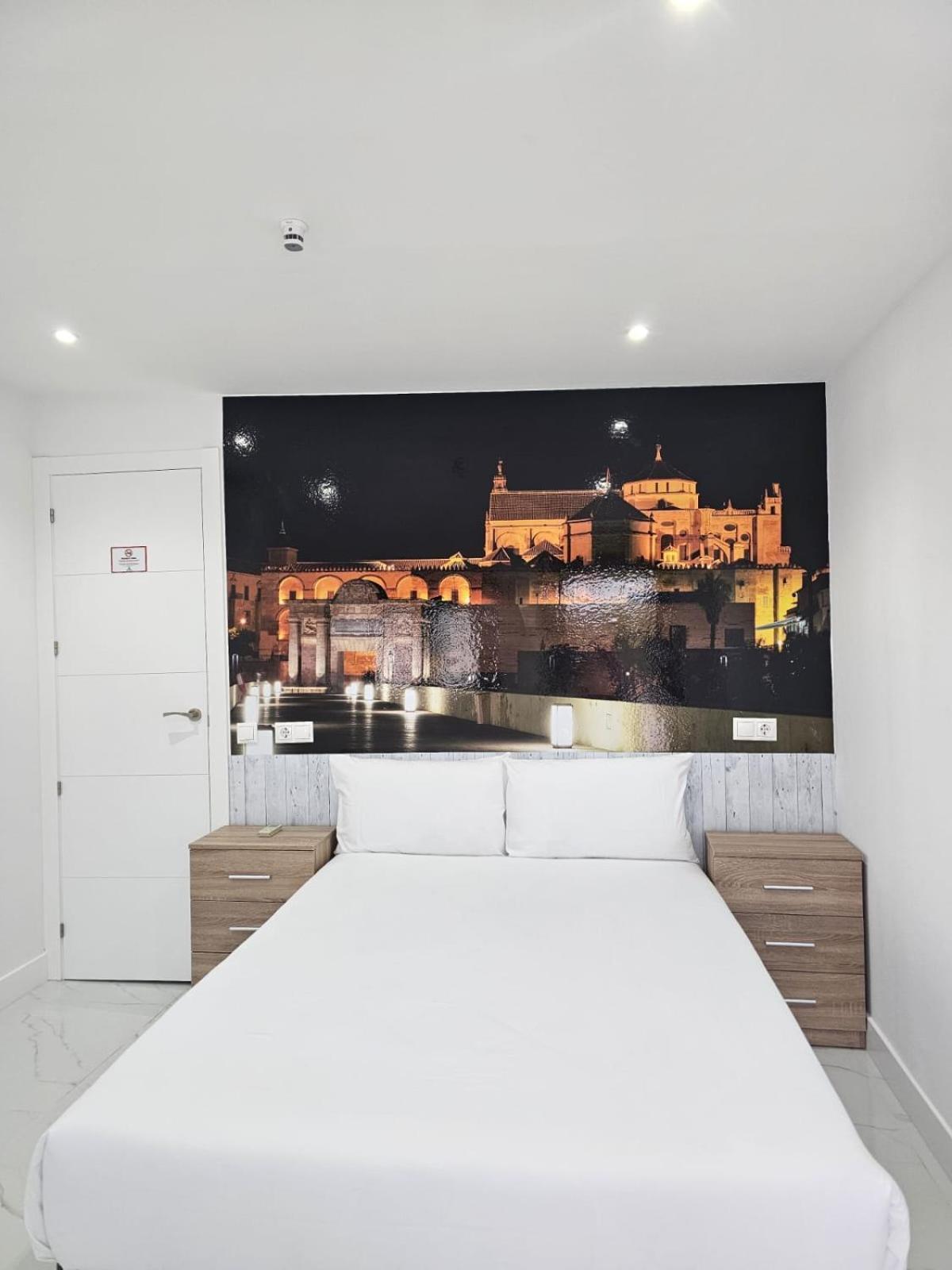 Nueva Pension Cibeles Cordoba Exterior photo